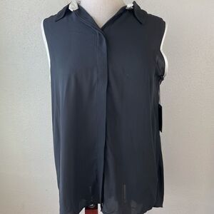 NWT Vince Camuto Sleeveless Button Down Blouse Top